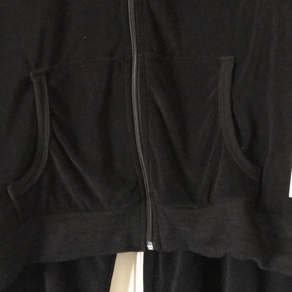 Sweat suit - Picture 3 of 3